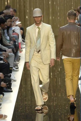 Look 15